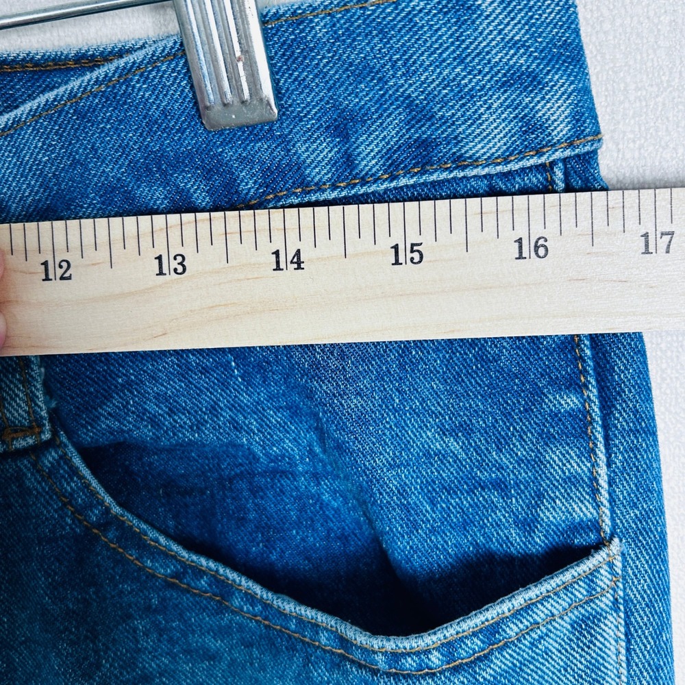 JouJou Jeans Blue Denim Bell bottom Womens 33 waist Button Detail High Rise - Picture 9 of 12